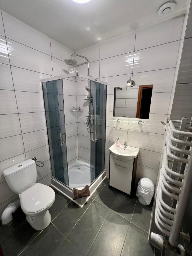 Apartamenty Ostrowiec - Pokoje Goscinne Centrum Ostrowiec Świętokrzyski Extérieur photo